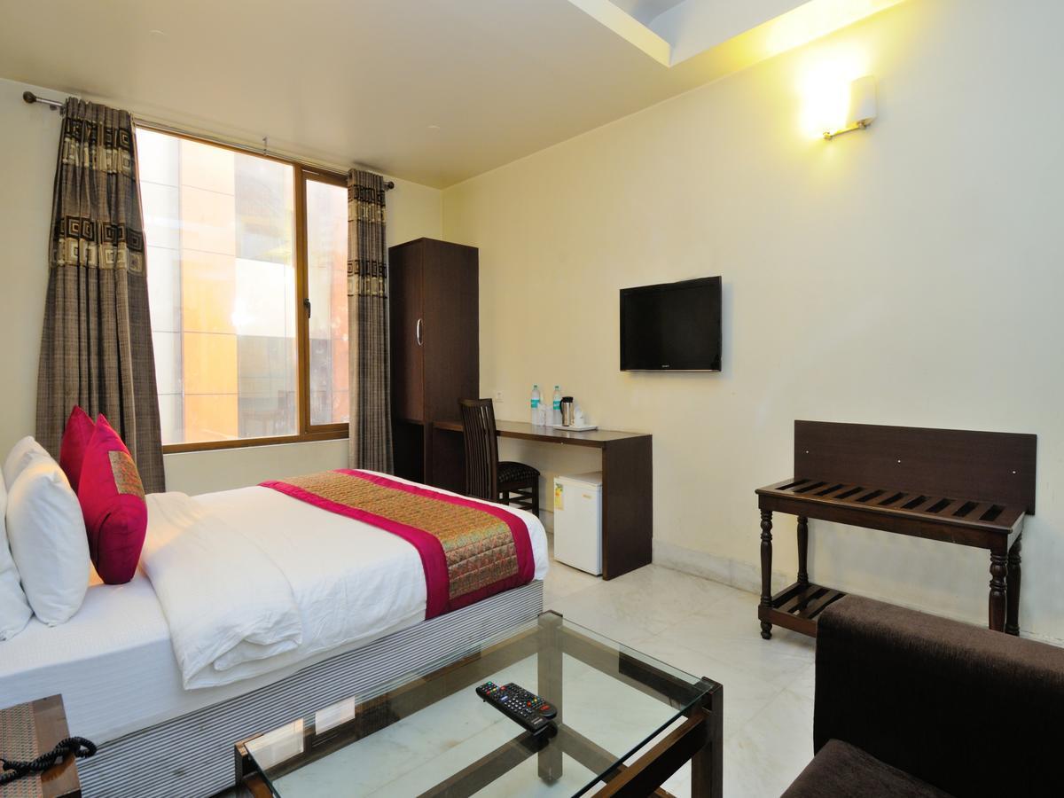 Hotel Shanti Villa Νέο Δελχί Εξωτερικό φωτογραφία